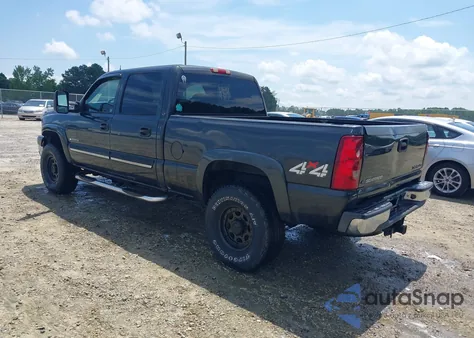 2004 Chevrolet Silverado 2500Hd Lt z USA, uszkodzony, nr VIN 1GCHK23U44F177791